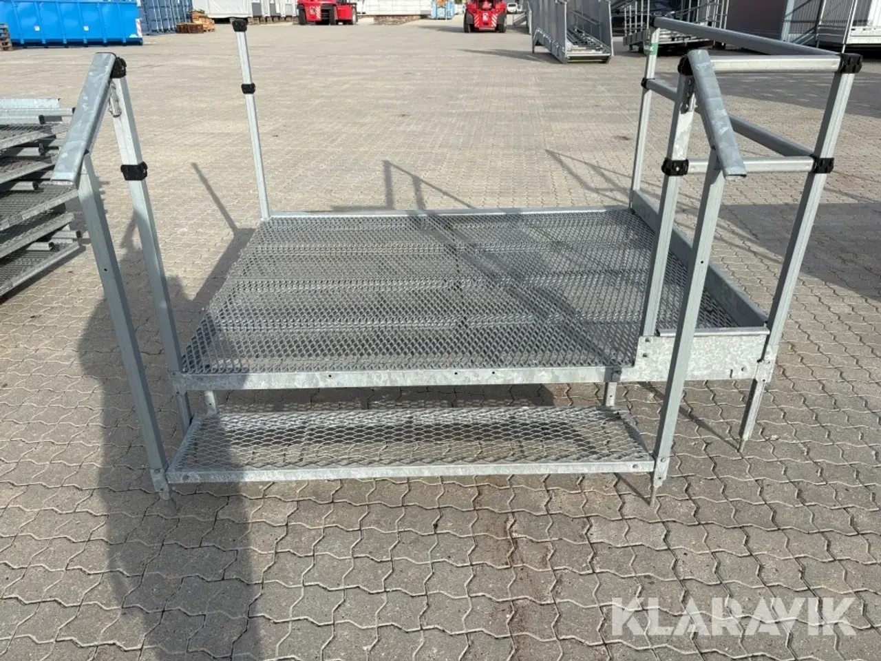 Billede 6 - Platform med trappe Trident
