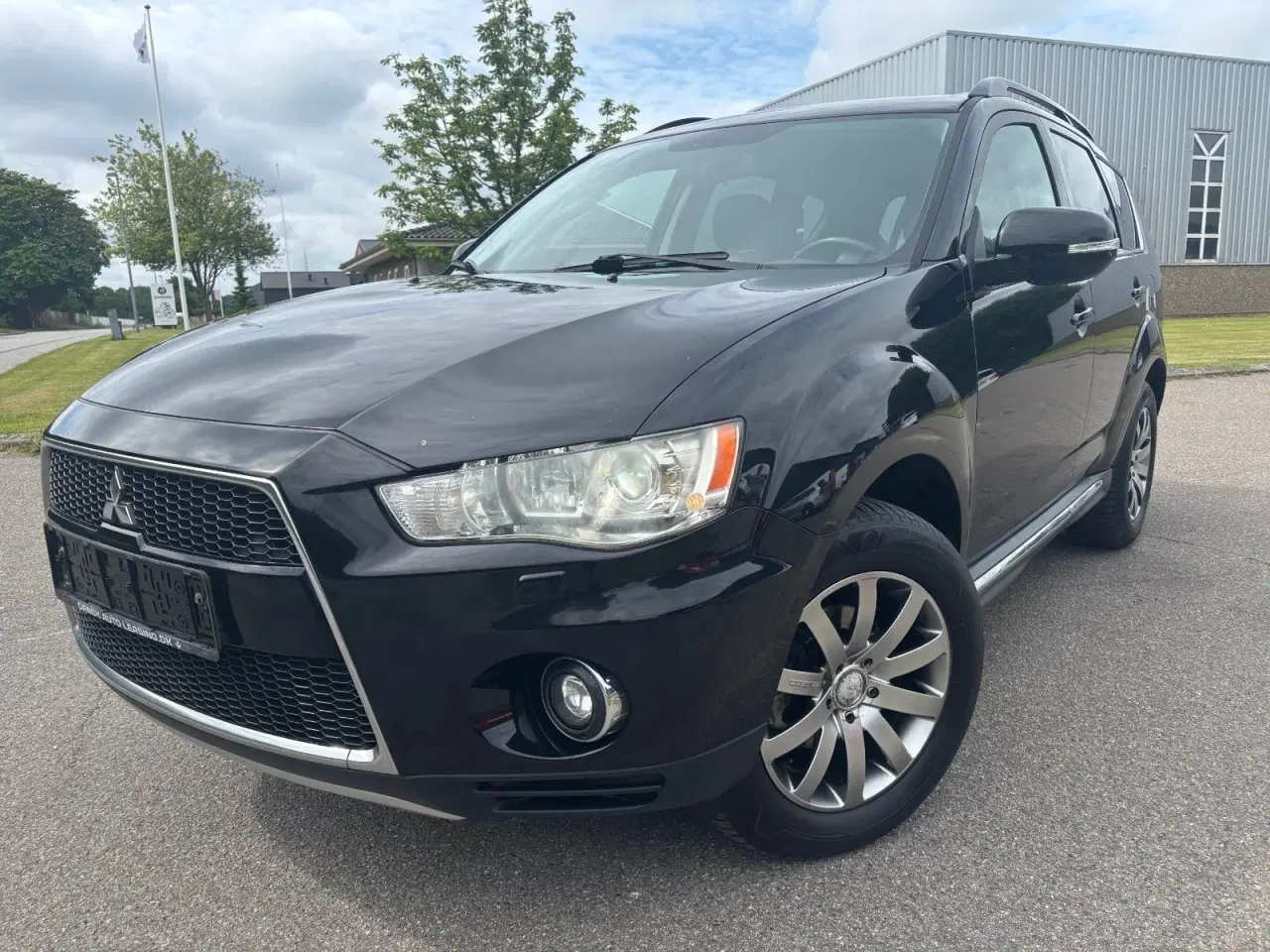Billede 2 - Mitsubishi Outlander 2,2 DI-D Instyle SST Van
