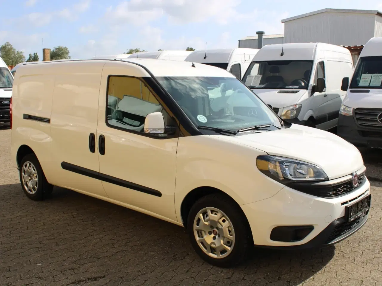 Billede 2 - Fiat Doblò Cargo 1,4 T-Jet 120 Professional L2