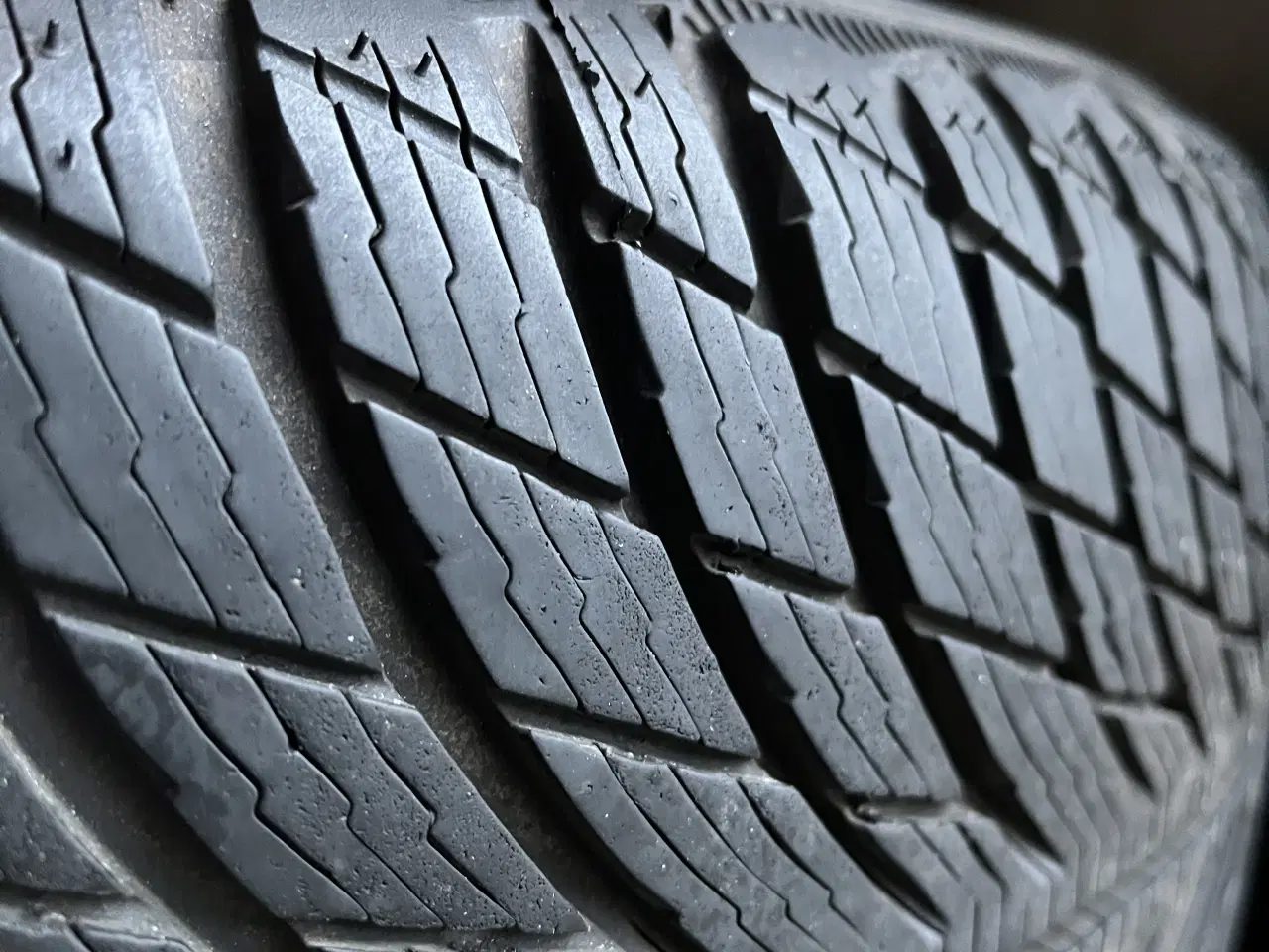 Billede 9 - Flotte vinterdæk med alu-fælge til RAV4