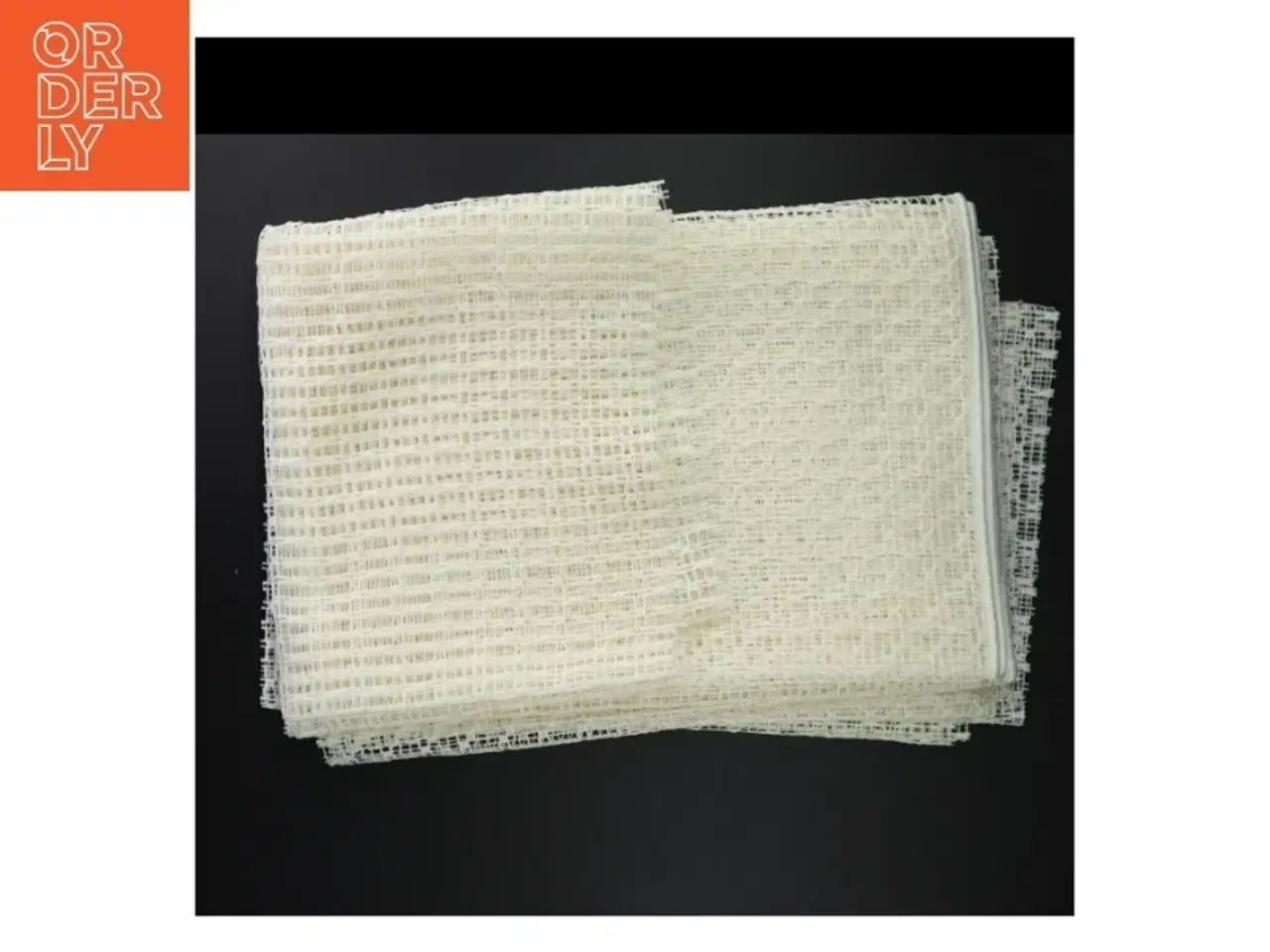 Billede 1 - Hvide undergariner (3 stk) (str. 61 x 198 og 2 stk 39 x 400 cm)