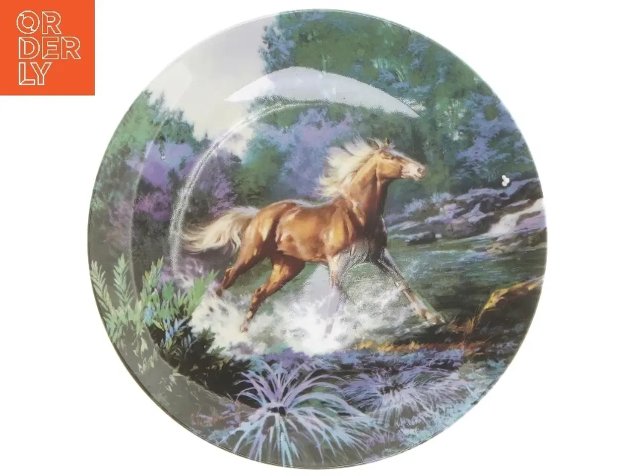 Billede 1 - Dekorativt porcelænstallerken med motiv af hest fra Wedgwood (str. Ø 20 cm)