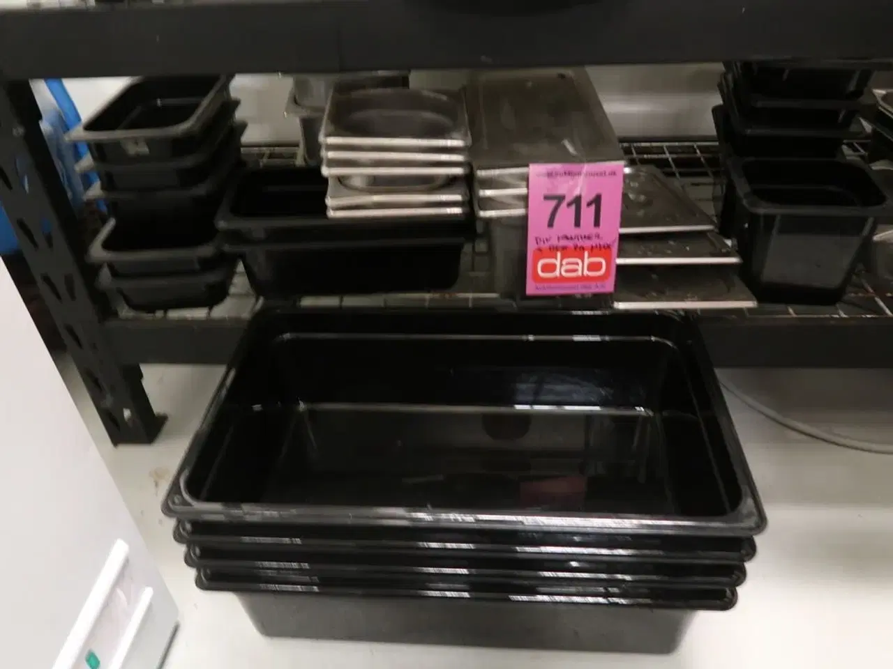 Billede 1 - Tøm hylde