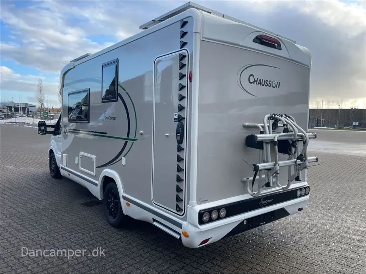 Billede 4 - 2024 - Chausson 660 Titanium ULTIMATE   UNDER KLARGØRING! Chausson 660 Titanium ULTIMATE, Elcykelholder, Lithiumbatterier, Induktionsplade, 3000W inverter