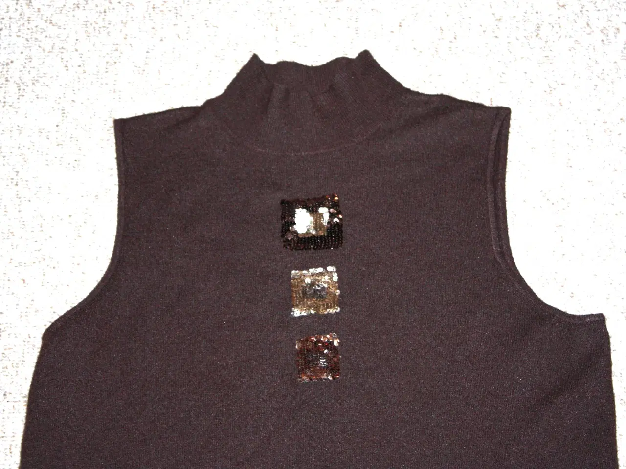 Billede 2 - Vest str. M