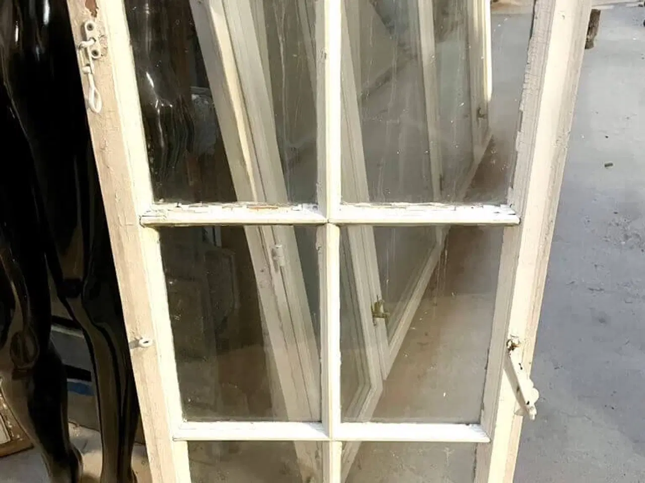 Billede 2 - Større 6-ruders vinduesramme til istandsættelse