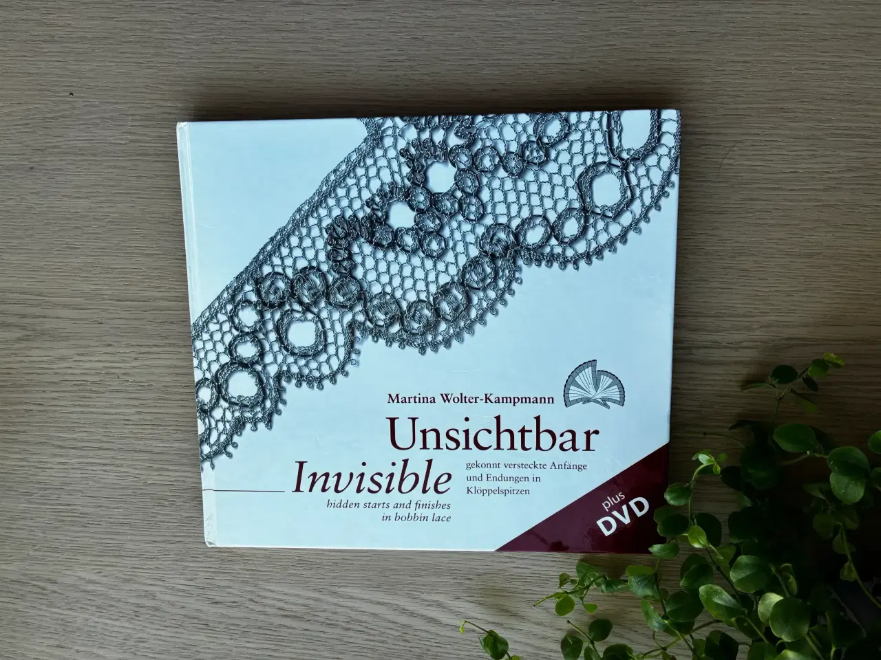 Billede 1 - Invisible/Unsichtbar - kniplebog - Martina Wolter
