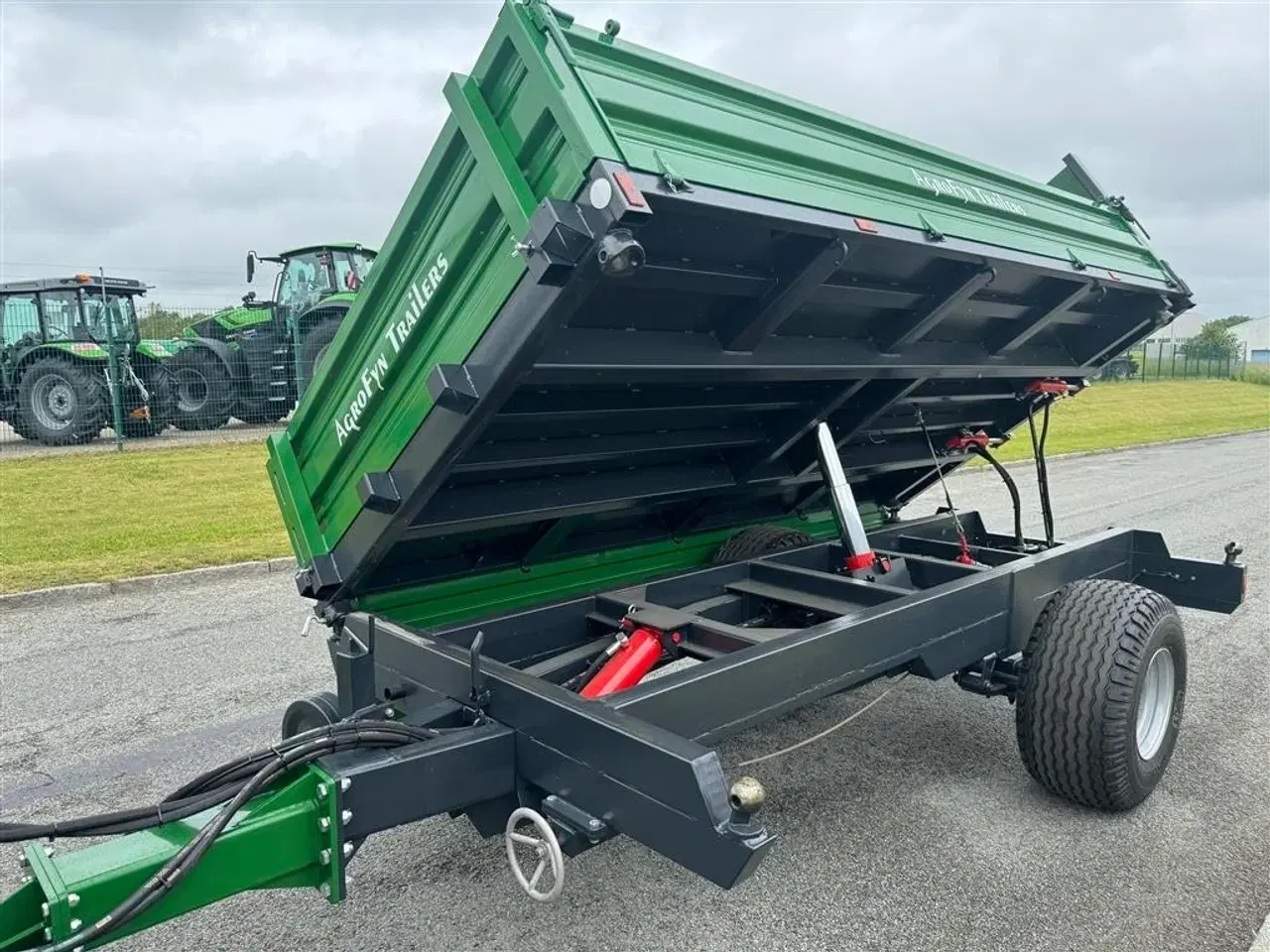 Billede 22 - Agrofyn Trailers 6 tons Multipurpose Maskintrailer med sidetip