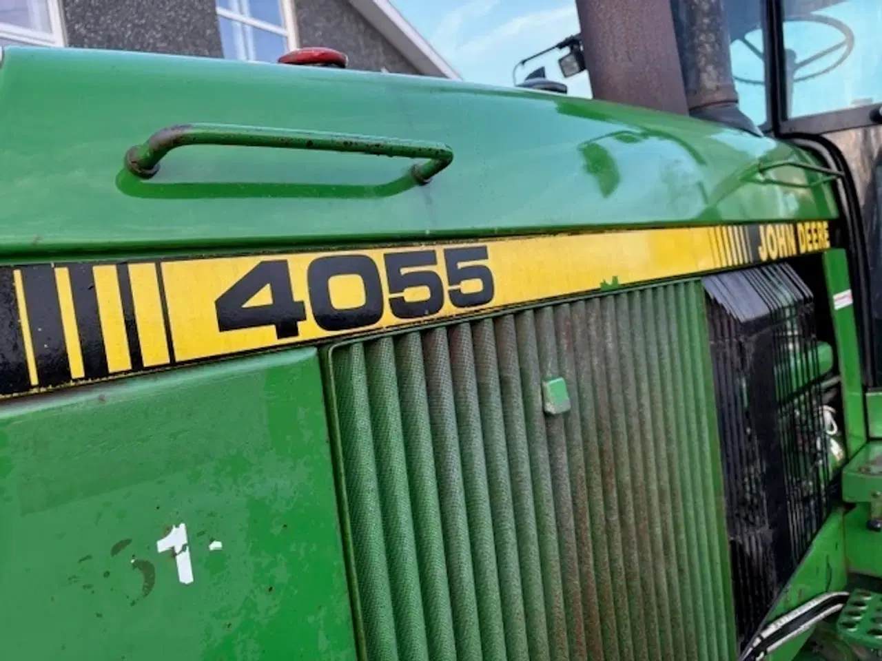 Billede 3 - John Deere 4055 FRONTLIFT, NÆSTEN NYE DÆK