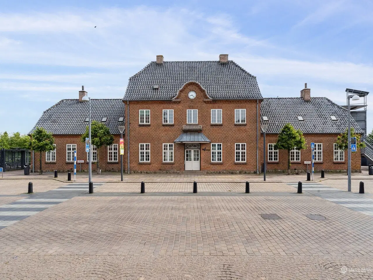 Billede 2 - Unik erhvervsmulighed i Brande – charmerende stationsbygning med sjæl og historie