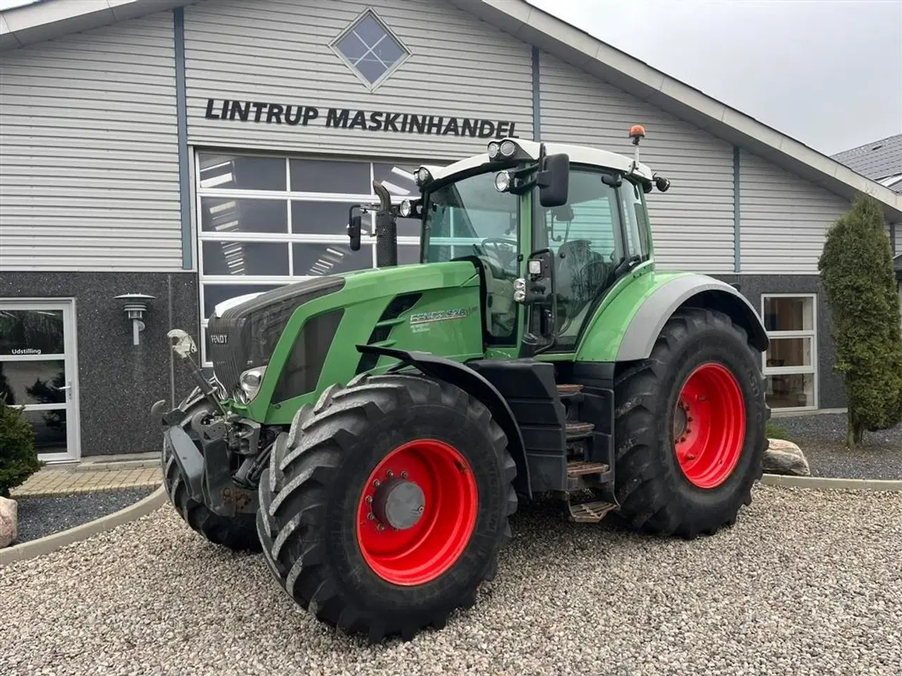 Billede 9 - Fendt 826 Vario Pæn godt udstyret traktor.