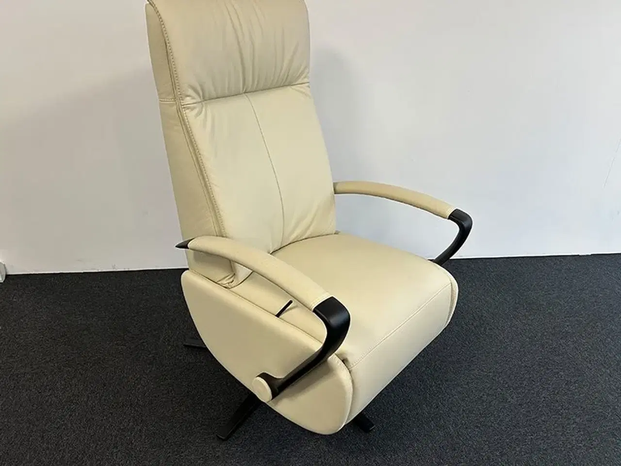 Billede 1 - LS335 - L - Gasfjeder - Hvid læder