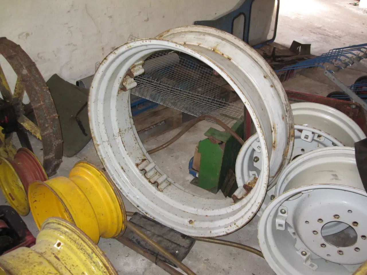 Billede 1 - Fælg til Ford traktor 13,6 X 38"