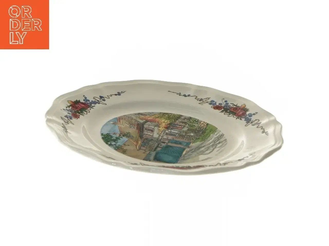 Billede 3 - Dekorativ tallerken med landskabsdesign (str. Ø 25,5 cm)