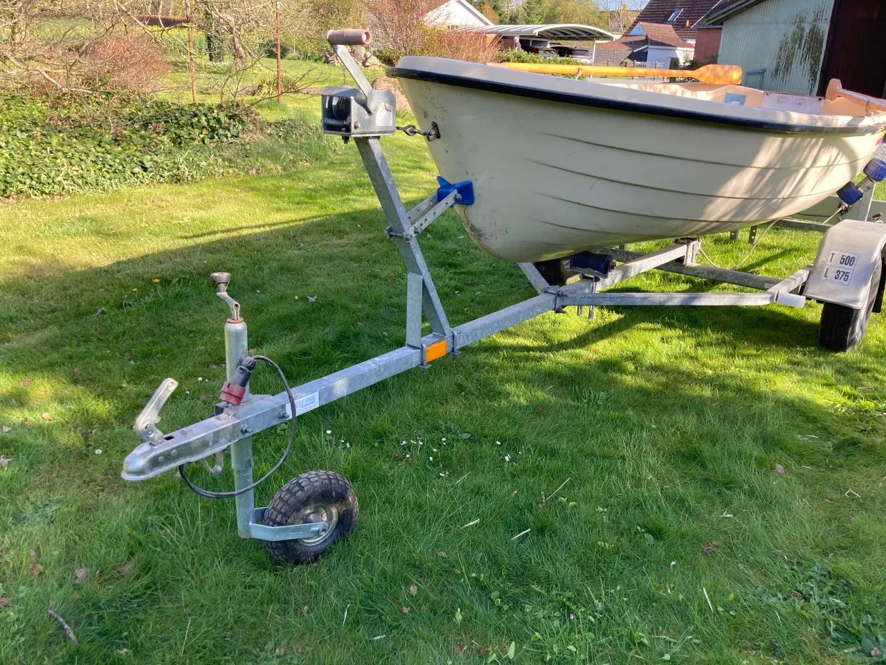 Billede 1 - Theri 385 jolle med ophalervogn og påhængsmotor
