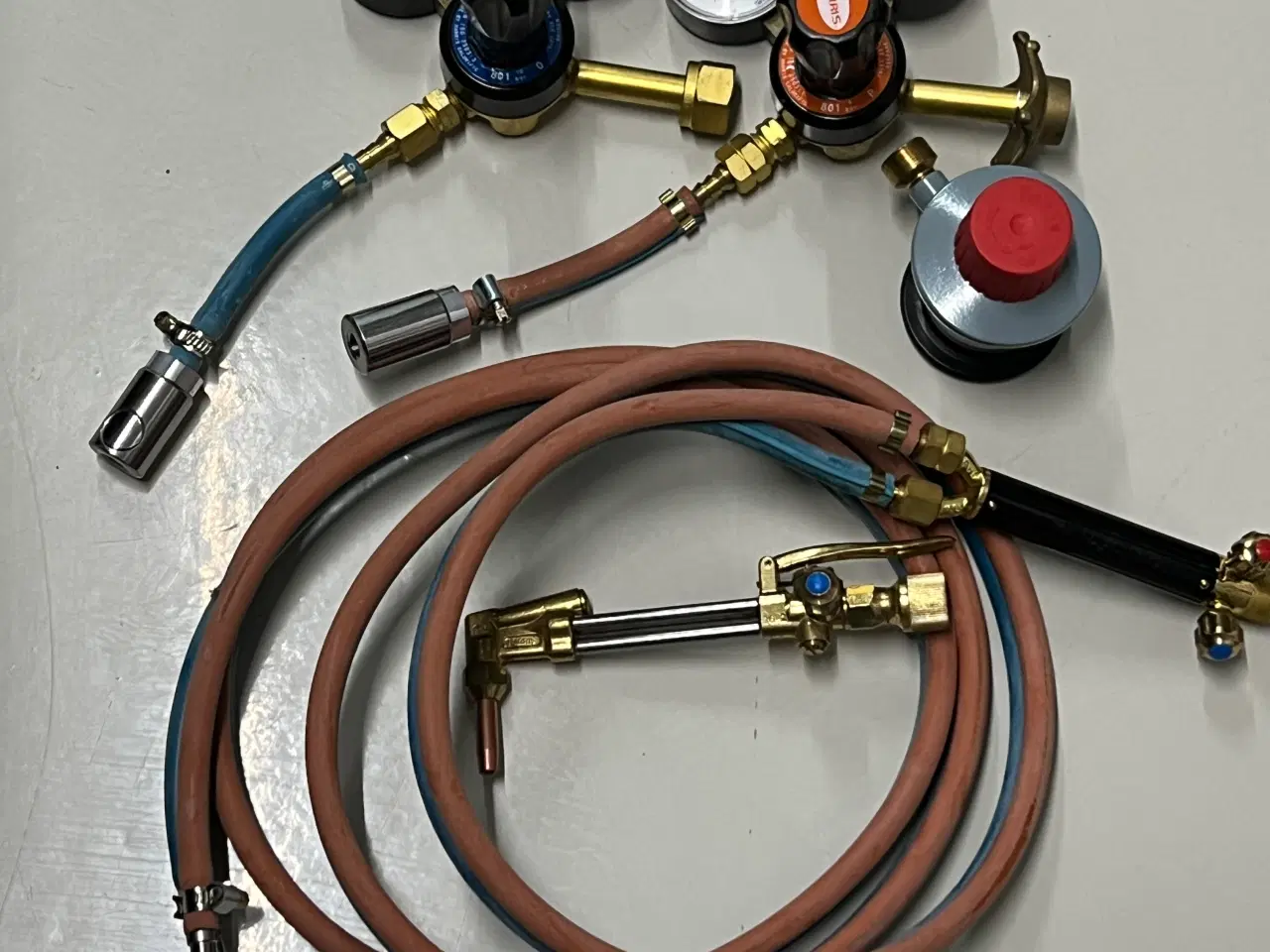 Billede 1 - Manometere til Oxygen og flaskegas