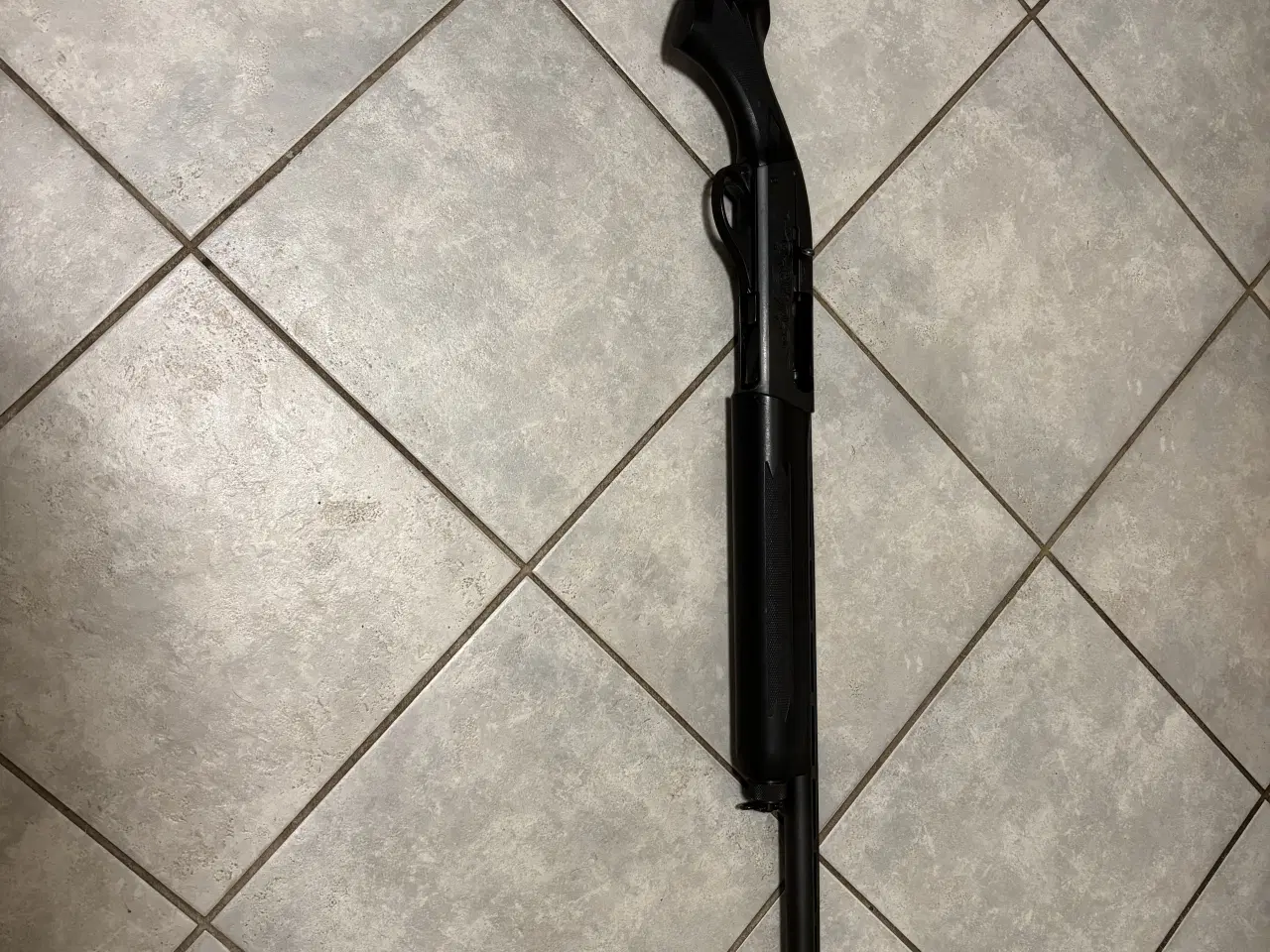 Billede 1 - Halvautomatisk Remington 1100, cal. 12/70