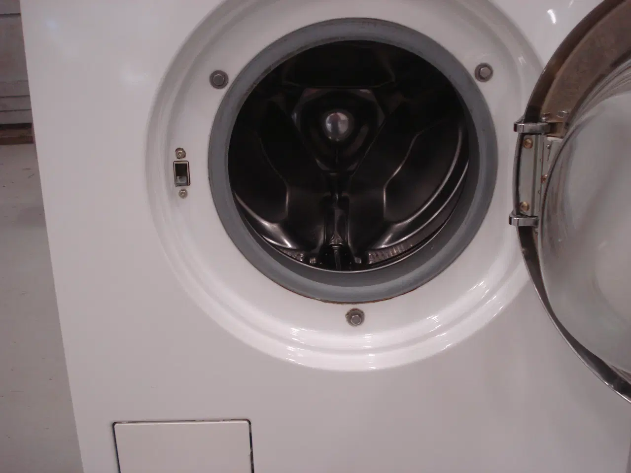 Billede 2 - Miele vaskemaskine model W961