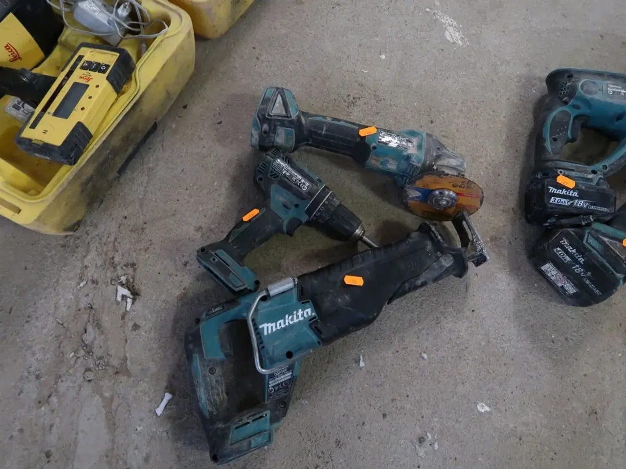 Billede 1 - 3 stk. akku håndværktøj MAKITA DHP485, DGA506, DJR187