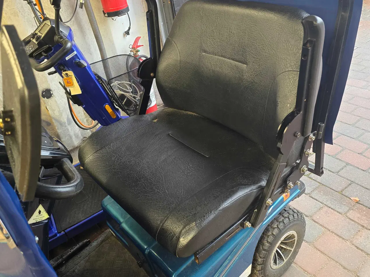 Billede 4 - Elscooter med tag