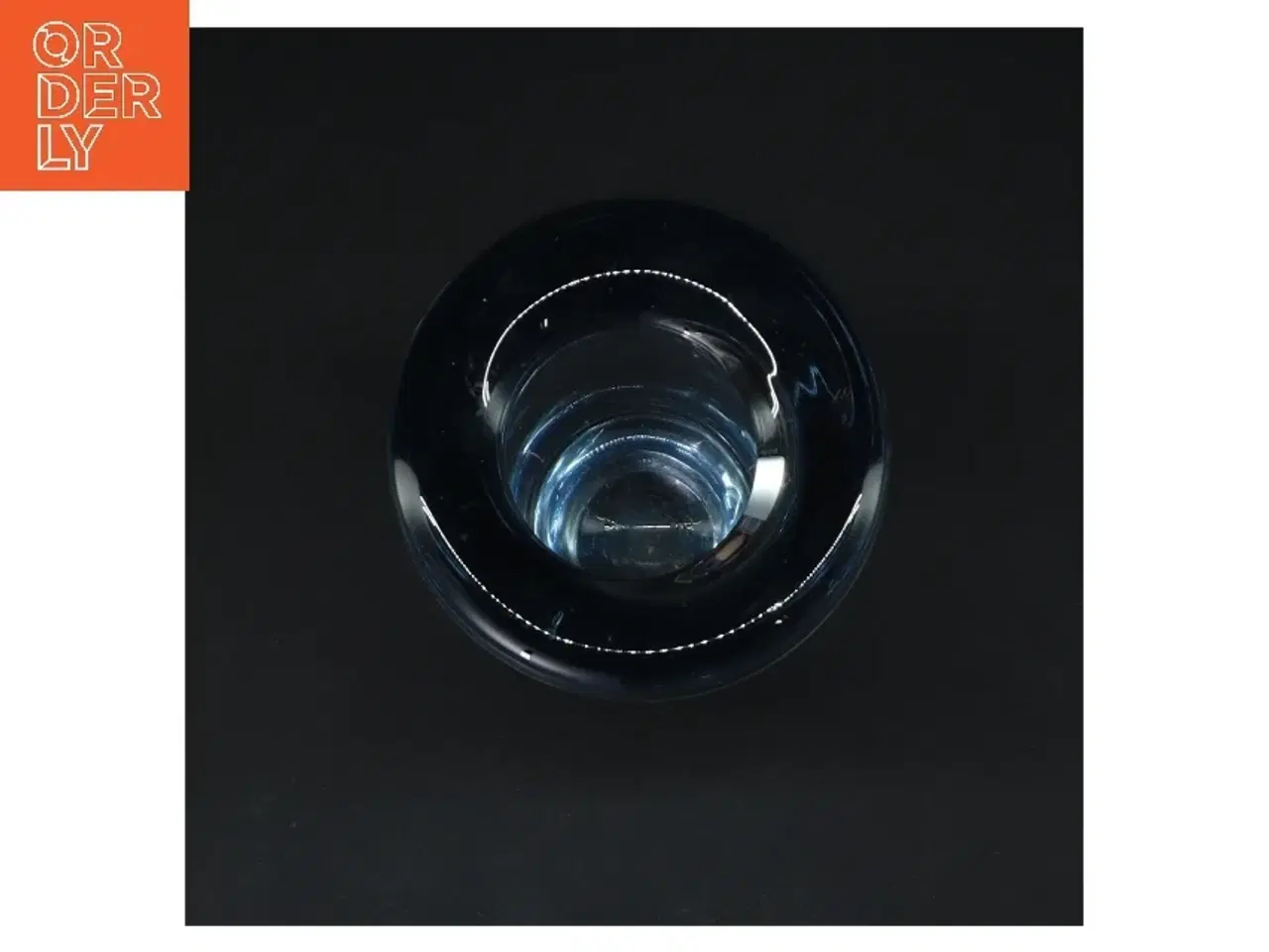 Billede 2 - Glasvase fra holmegaard(str. 13,5 cm)