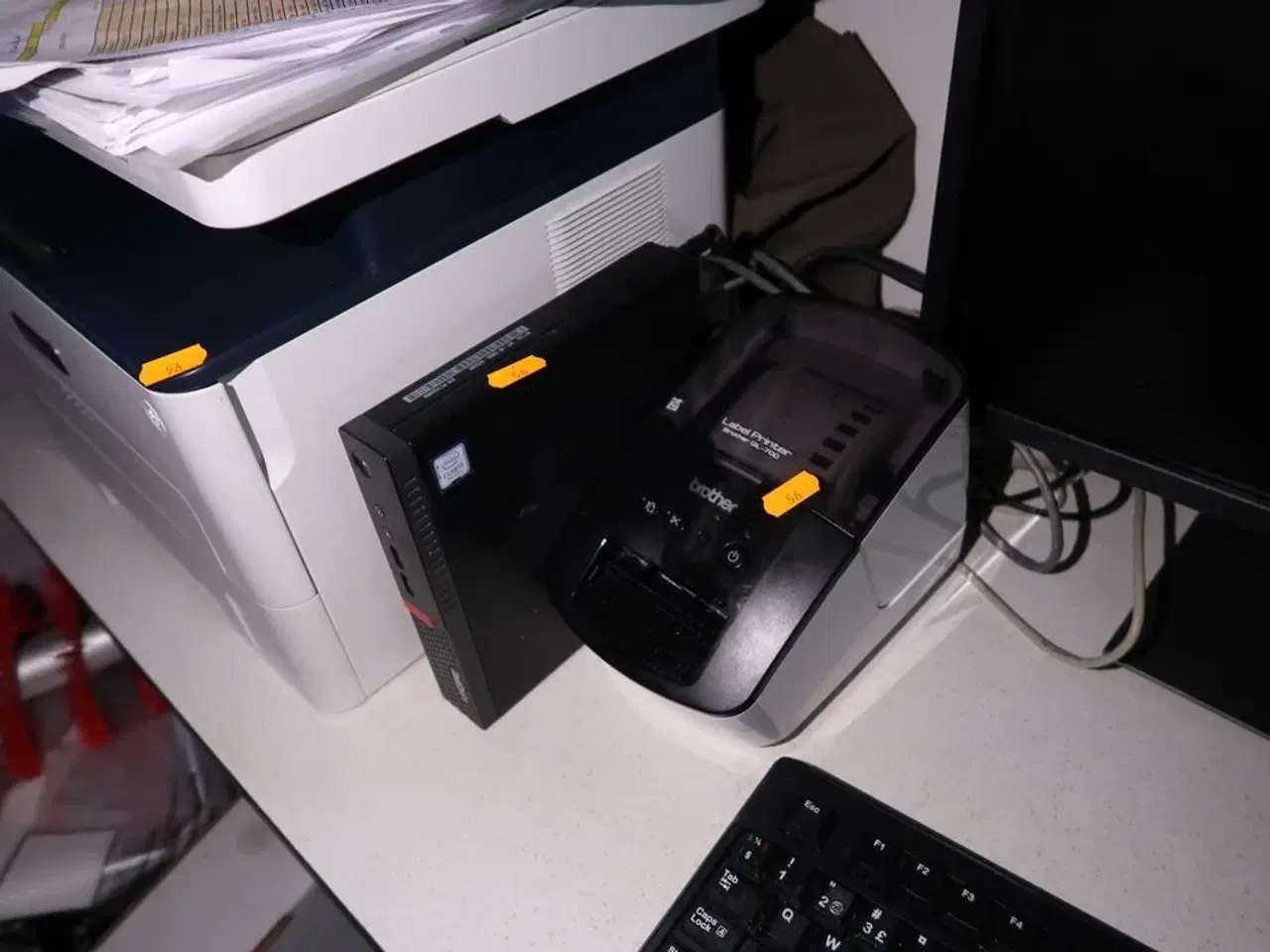Billede 8 - Computerskærm DELL, labelprinter, computer LENOVO, tastatur, mus m.m.