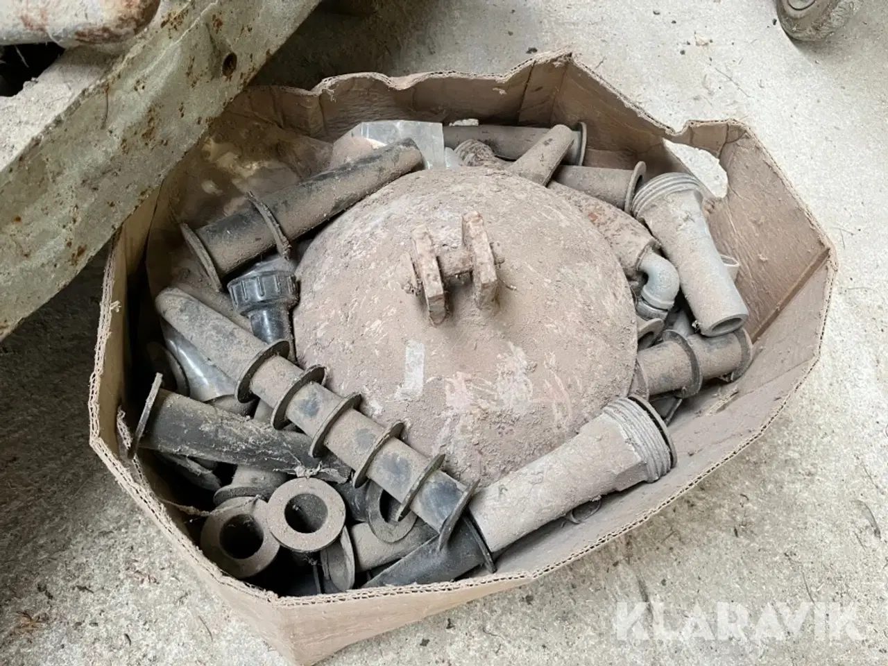 Billede 8 - Betonsprøjre med 6 slanger.