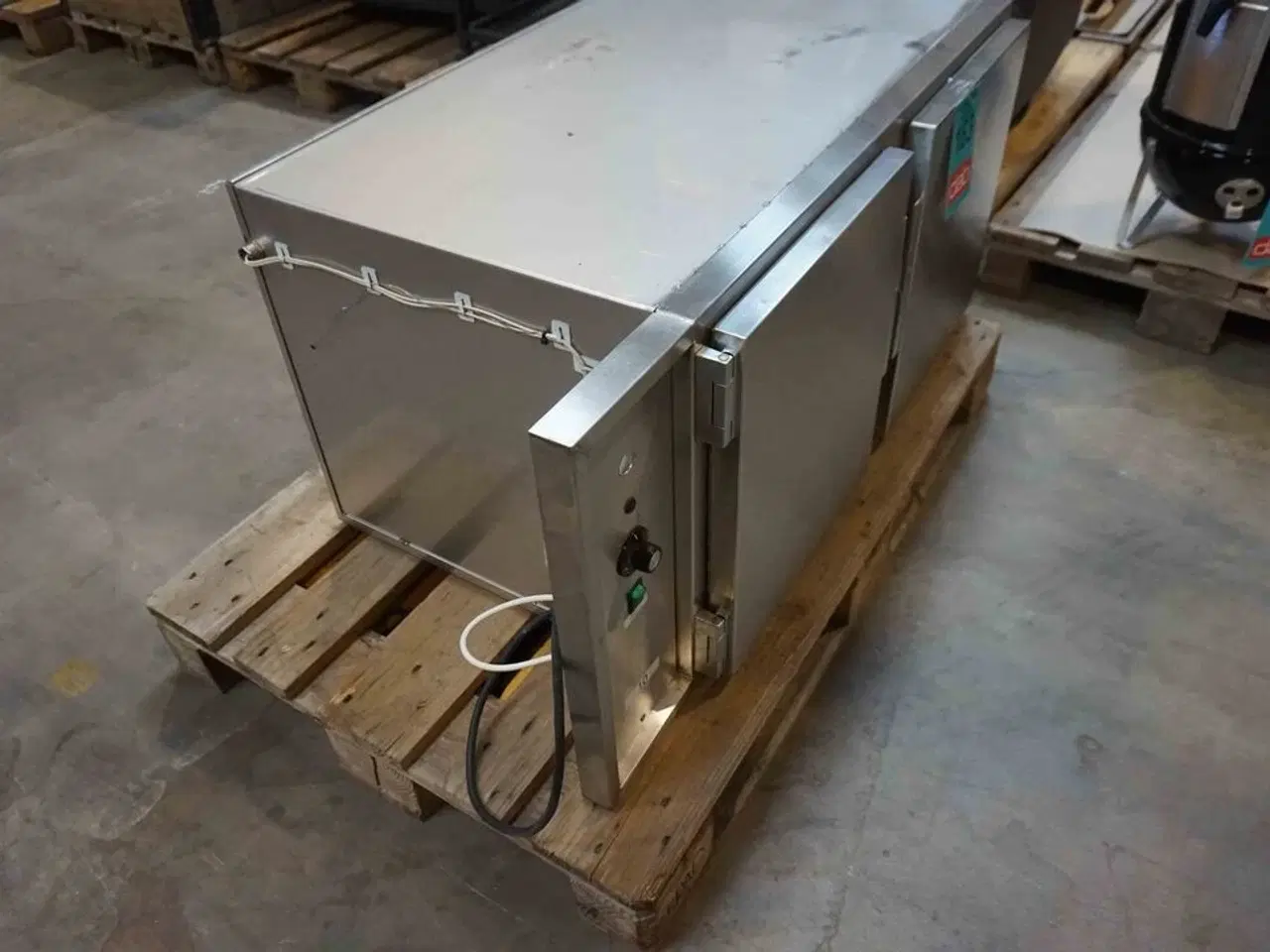 Billede 2 - Gastro Dobbelt varmeskab 1.0Kw  med tilbehør (MOMSFRI)