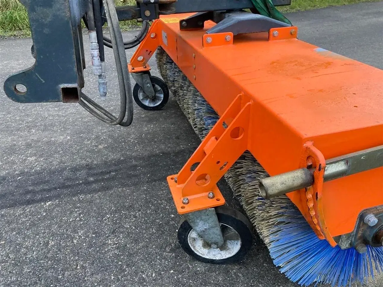 Billede 13 - Tuchel Plus 590 ophæng til minilæsser