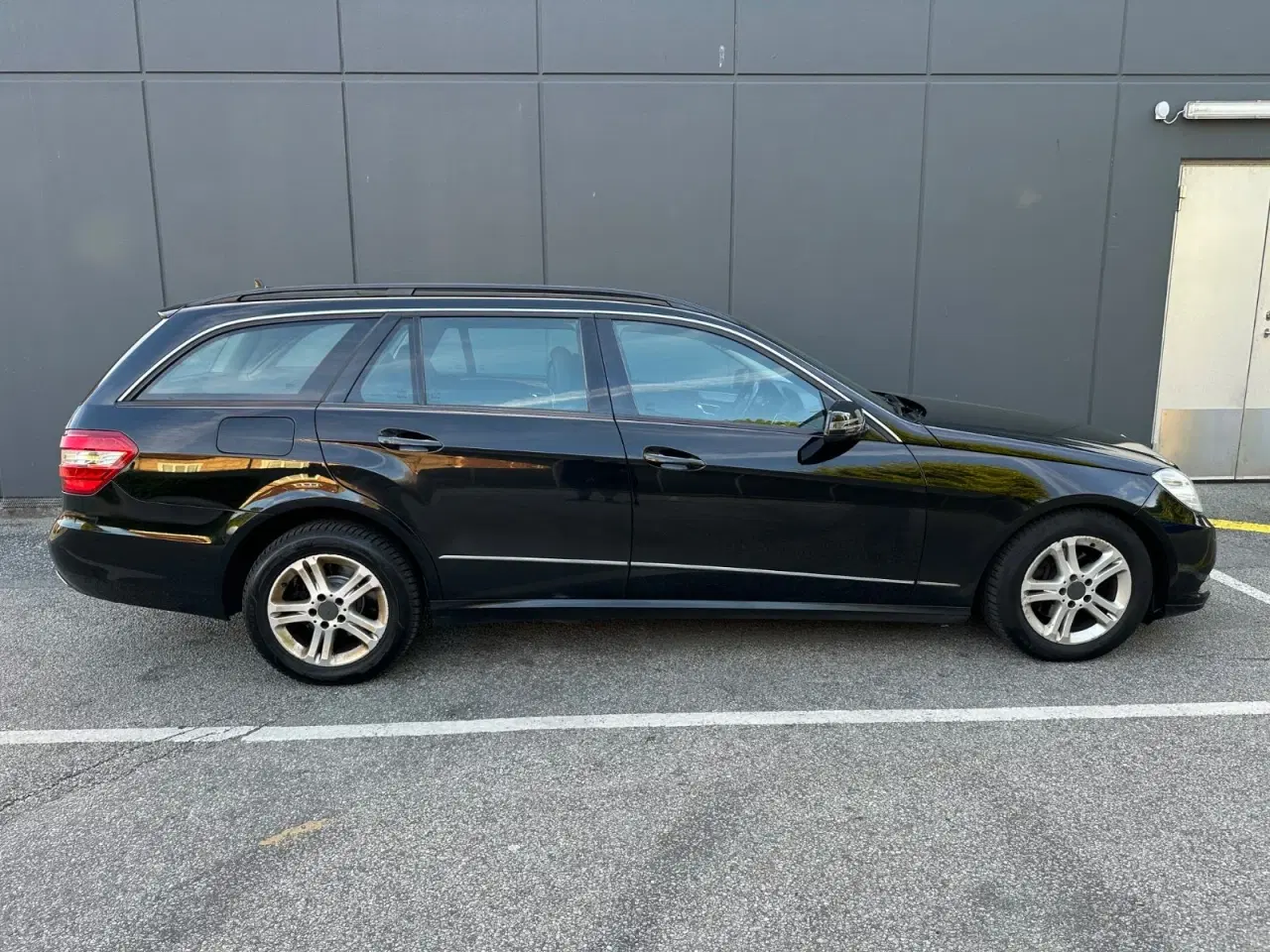 Billede 8 - Mercedes E200 2,2 CDi Elegance stc. aut. BE