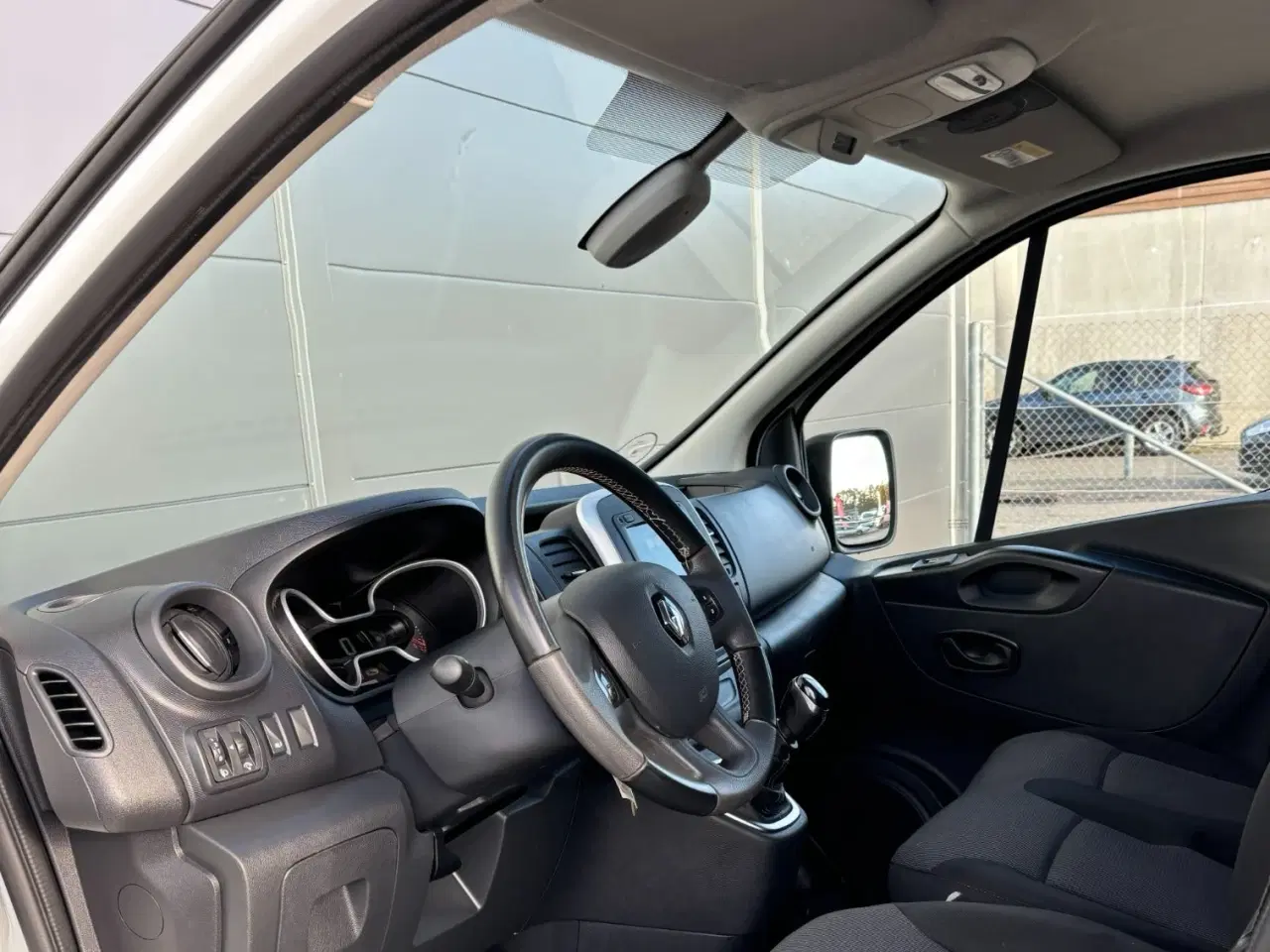 Billede 12 - Renault Trafic T29 2,0 dCi 120 L2H1