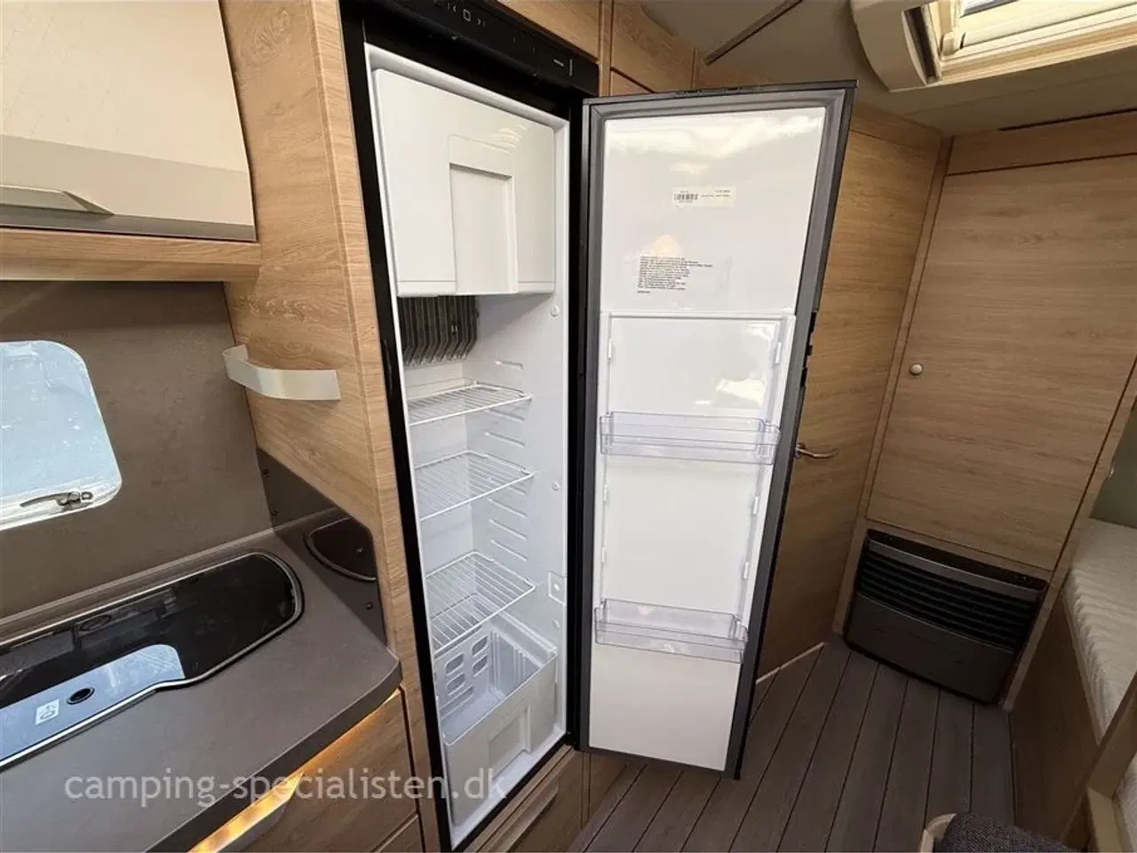 Billede 8 - 2022 - Knaus Südwind 580 QS 60 Years Celebration   Knaus Südwind 580 QS 60 Years  2022 model Se den nu hos Camping-Specialisten.dk