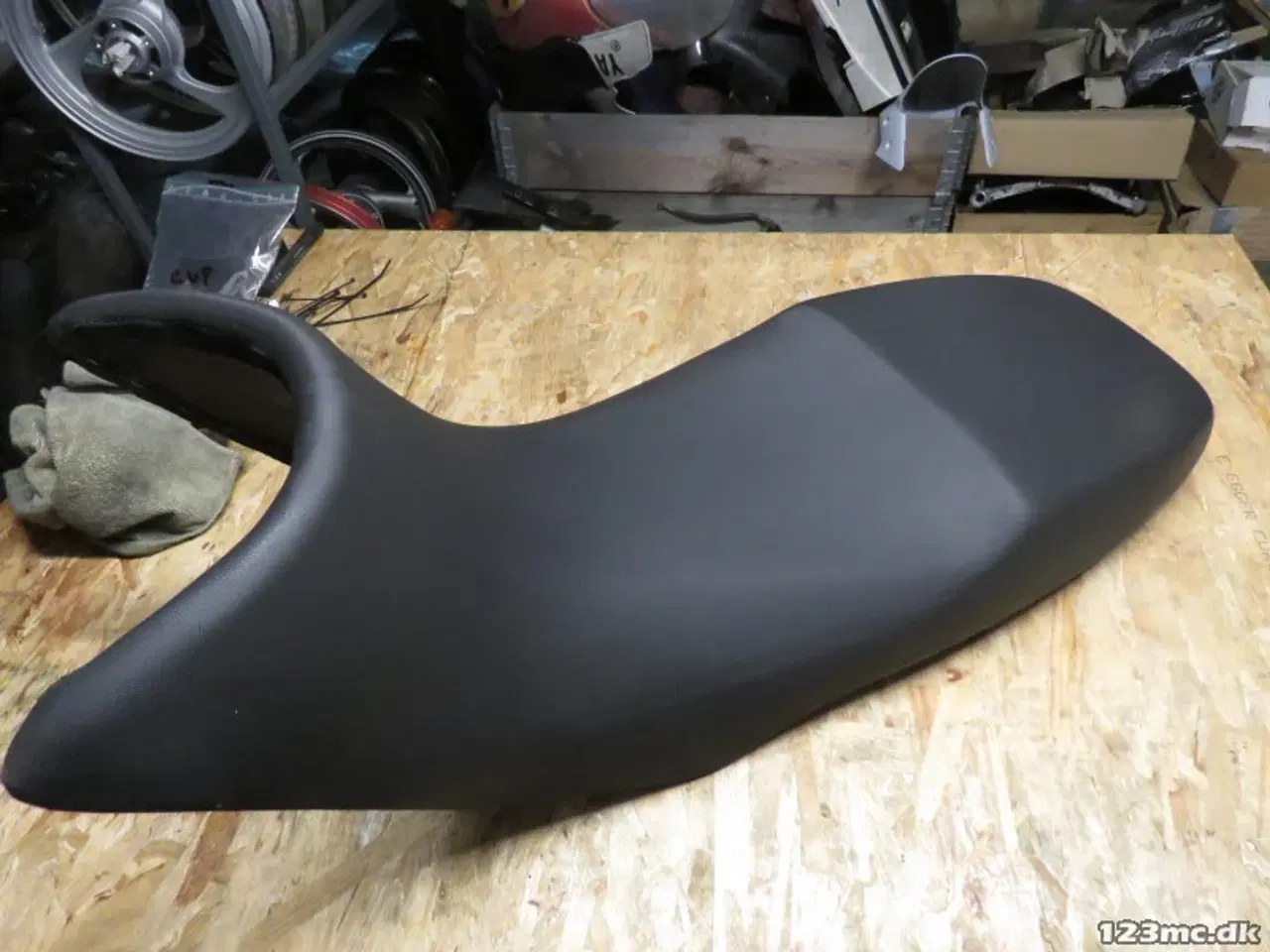 Billede 1 - Sæde, Aprillia RST1000 Futura