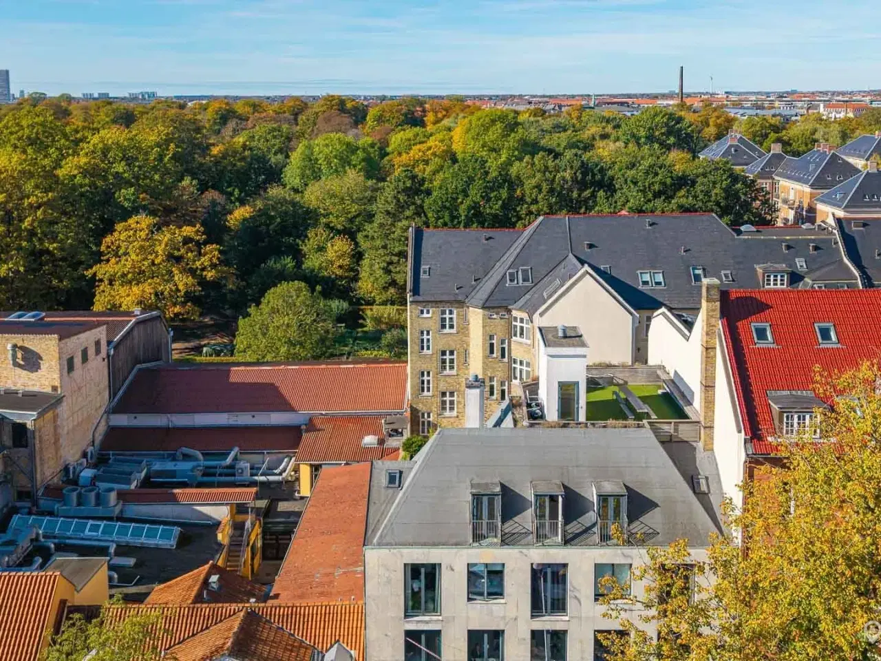 Billede 24 - EKSKLUSIVE LEJEMÅL VED FREDERIKSBERG HAVE KONTOR / KLINIK / SHOWROOM M.M.