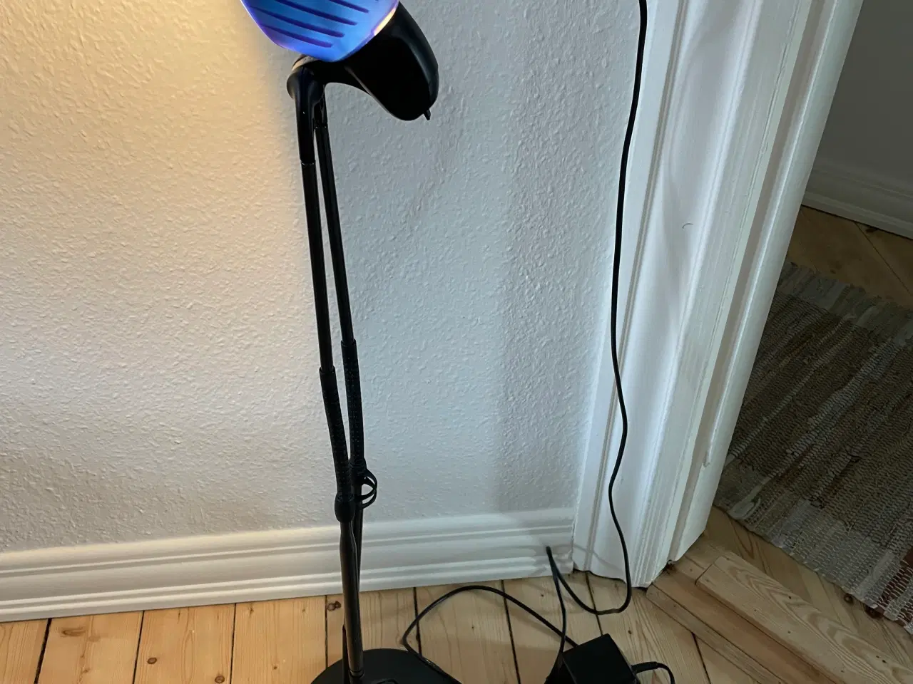 Billede 2 - Arteluce Tango Desk Lamp by Stephan Copeland