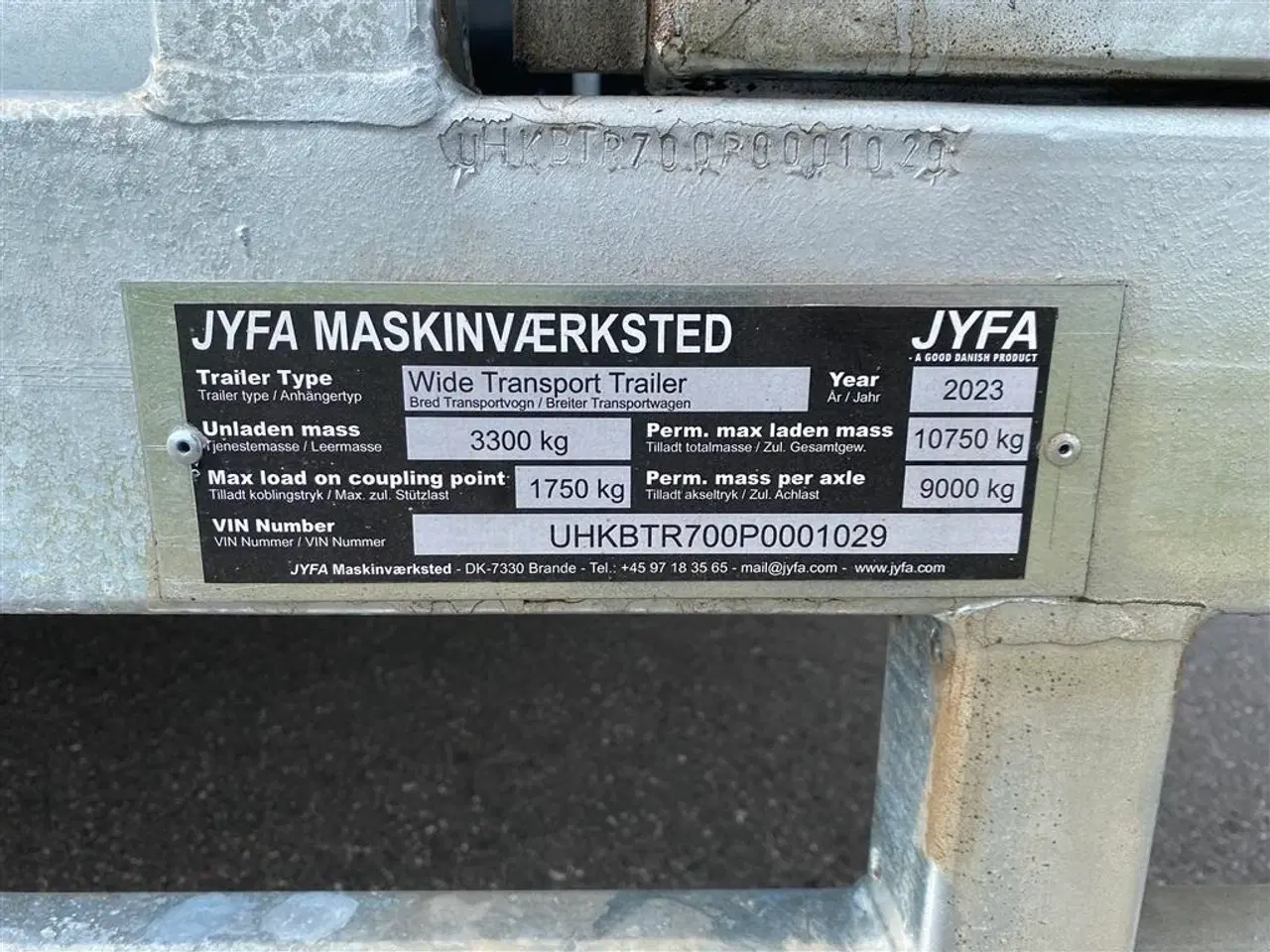 Billede 9 - Jyfa 7M med hydraulik undervogn  indvendigt LED lysbånd