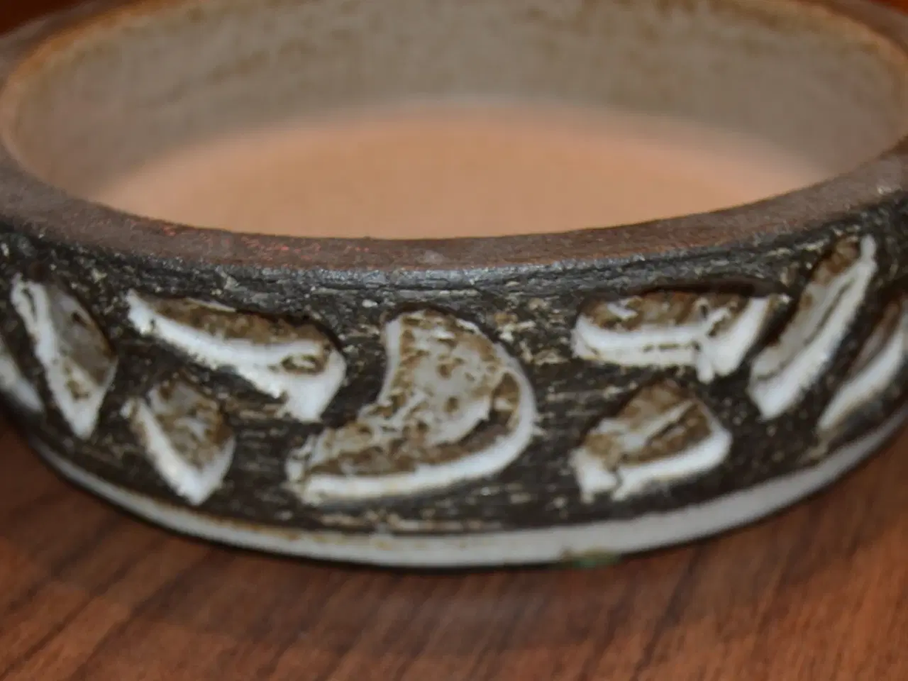 Billede 2 - Løvemose keramik fad