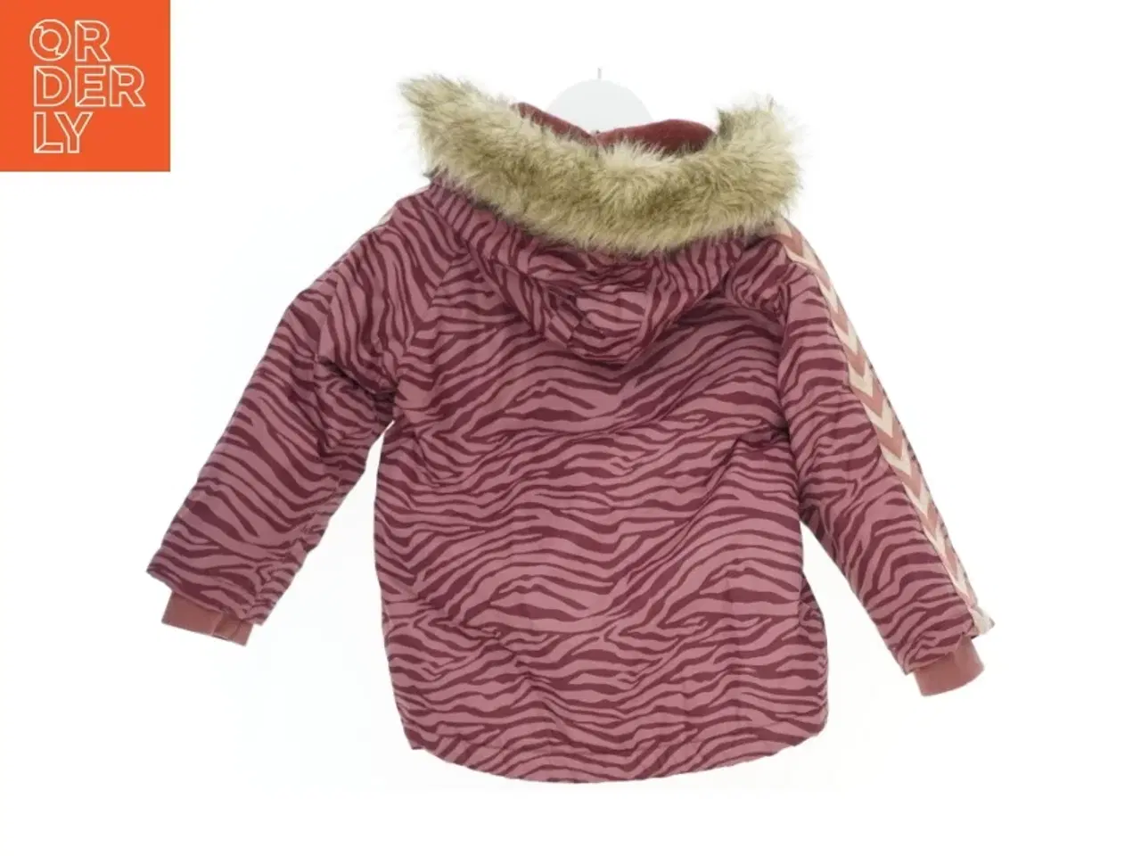 Billede 2 - Vinterjakke fra Hummel (str. 104 cm)