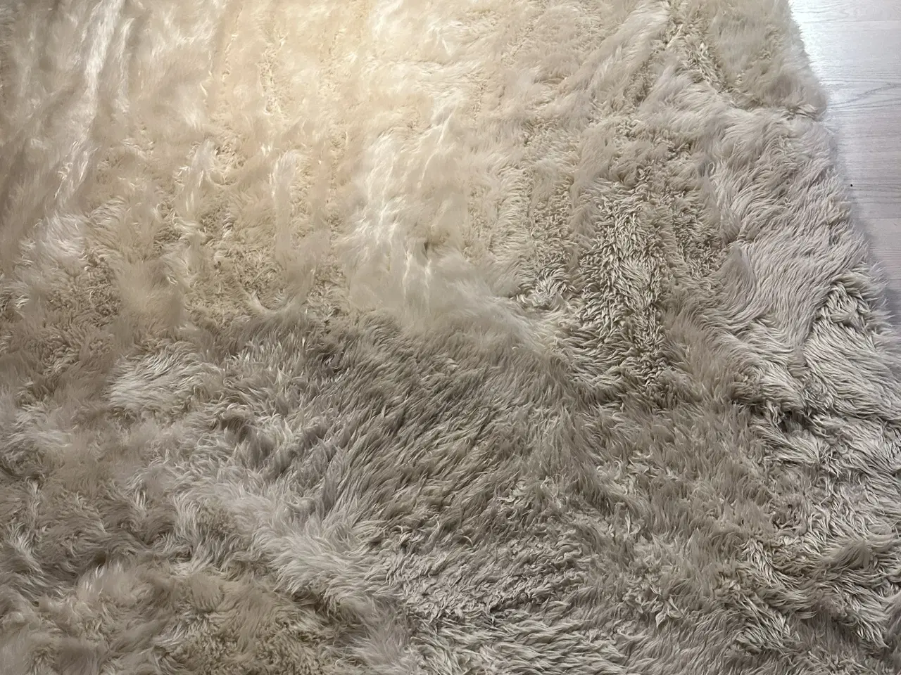 Billede 4 - Designergulvtæppe langhåret New Zealand lam