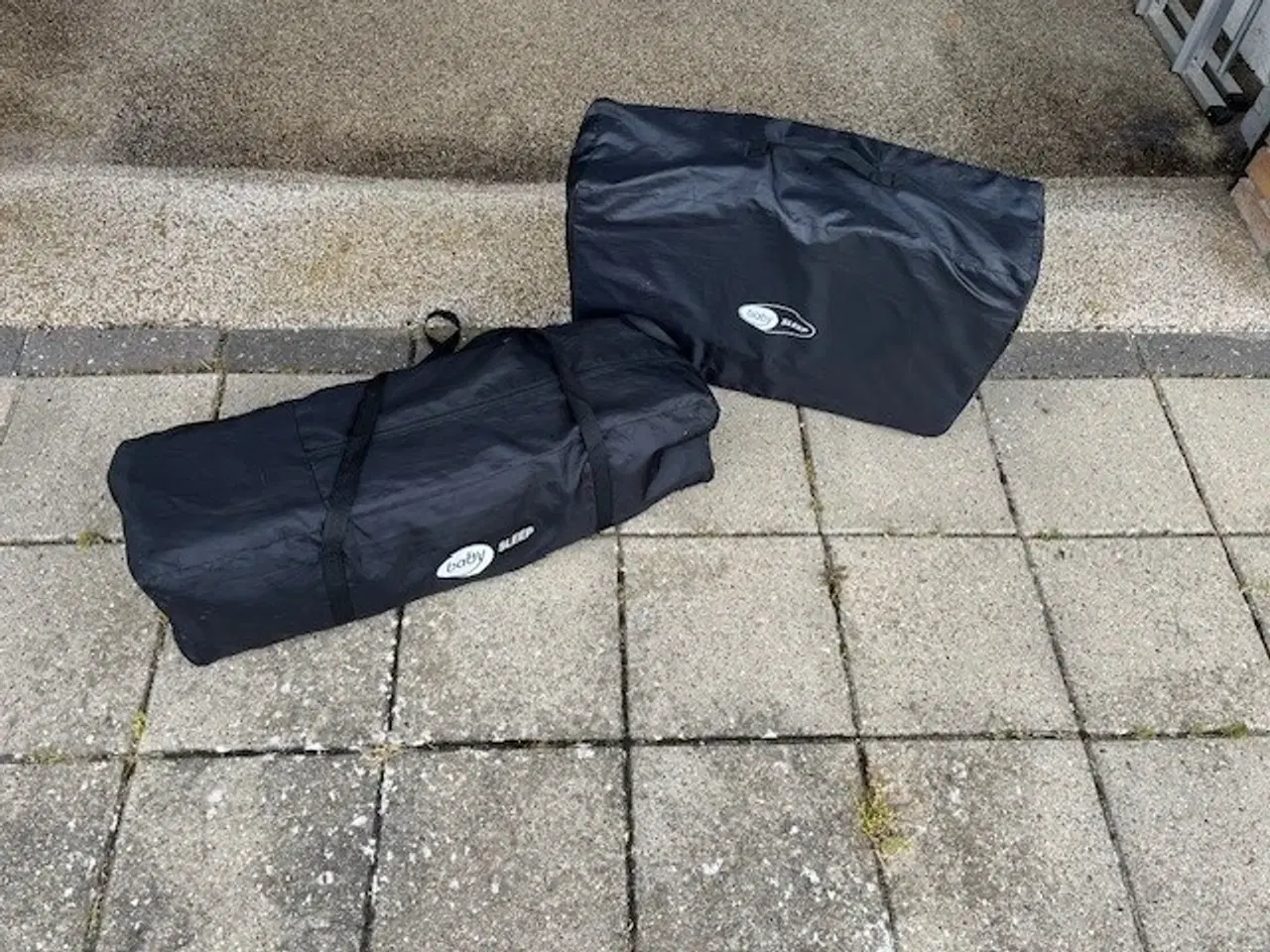 Billede 1 - rejse / weekend seng