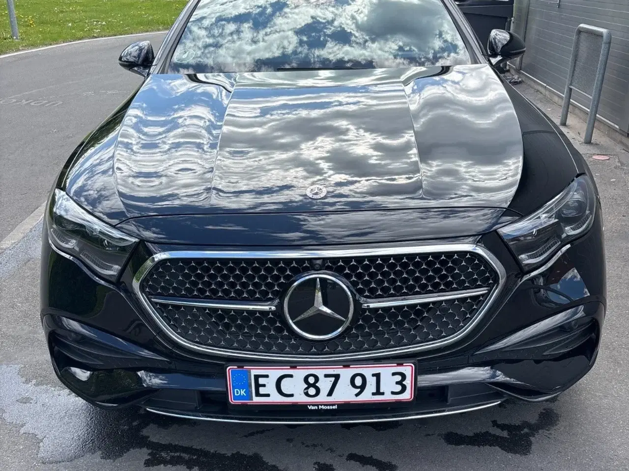 Billede 2 - Mercedes E300 e 2,0 AMG Advance aut.