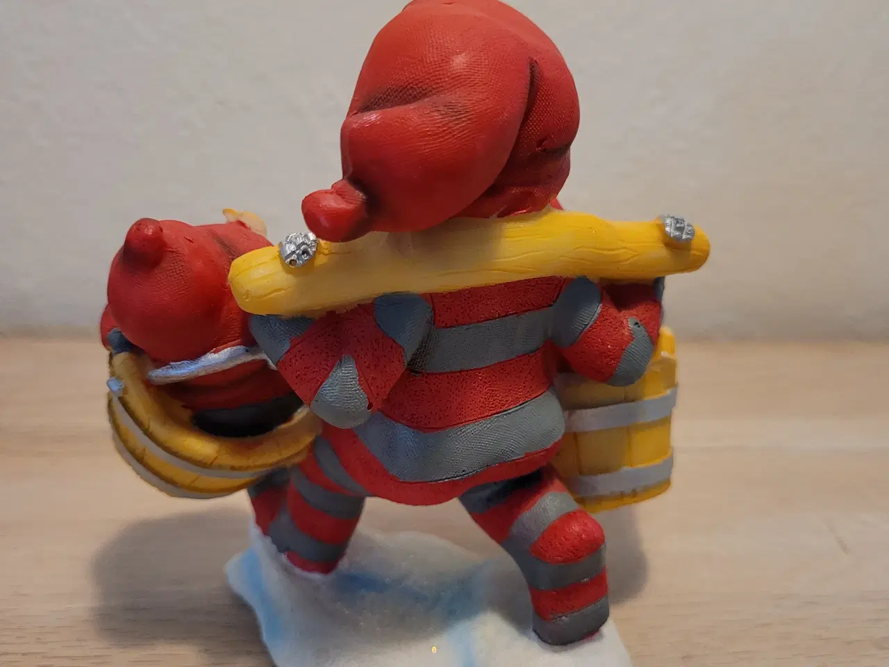 Billede 2 - POBRA nissepige med små søskende 