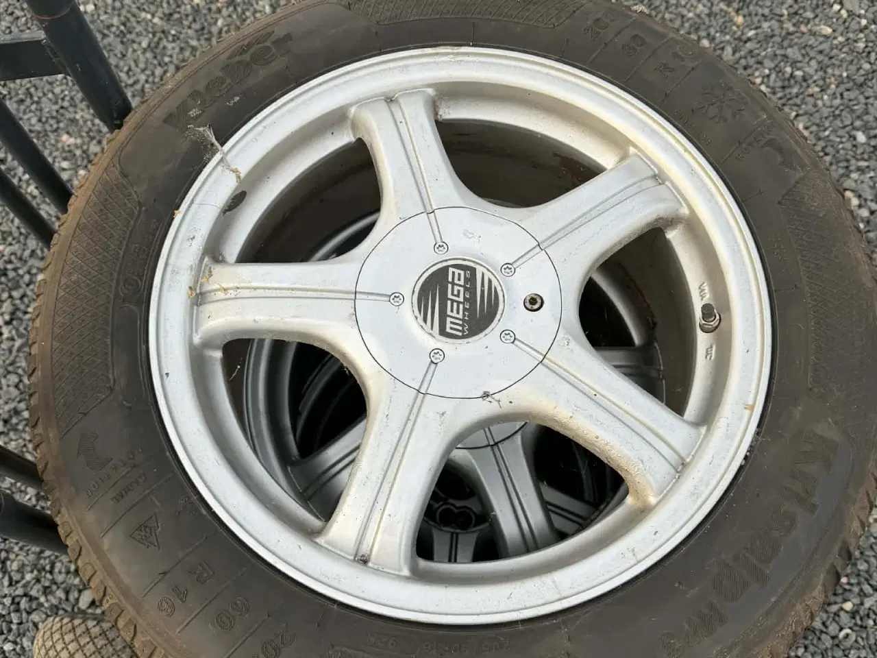 Billede 1 - 16" Alufælge Mega Wheels med Kleber vinterdæk