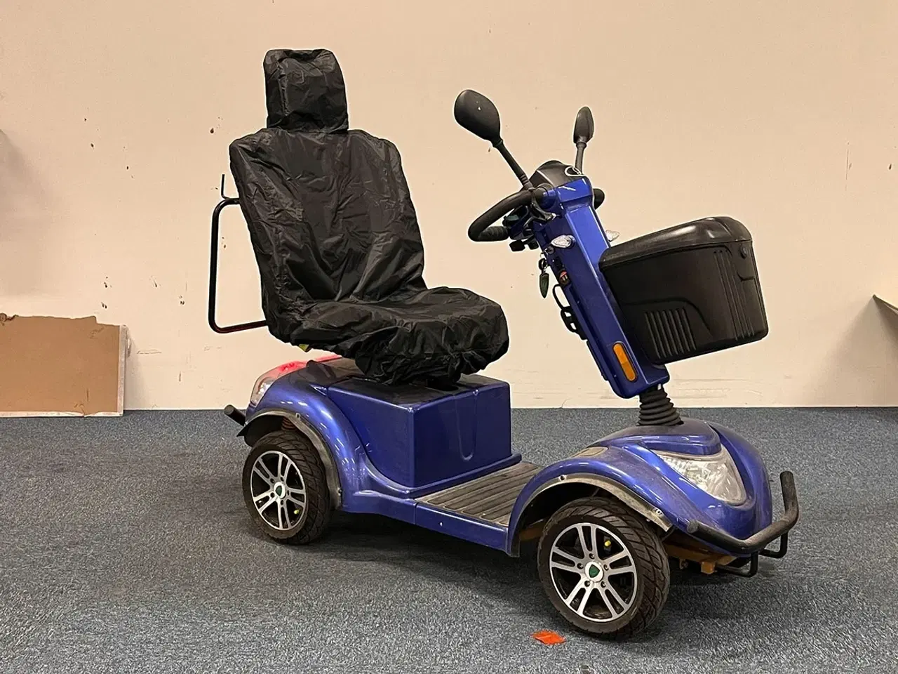 Billede 1 - LM-600 blå