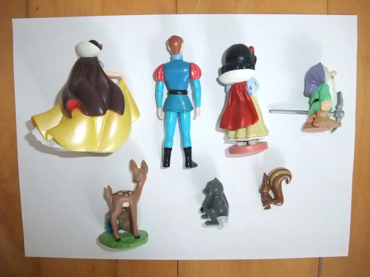 Billede 5 - Snehvide Figurer