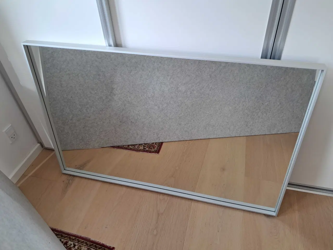 Billede 1 - Spejl til vådrum