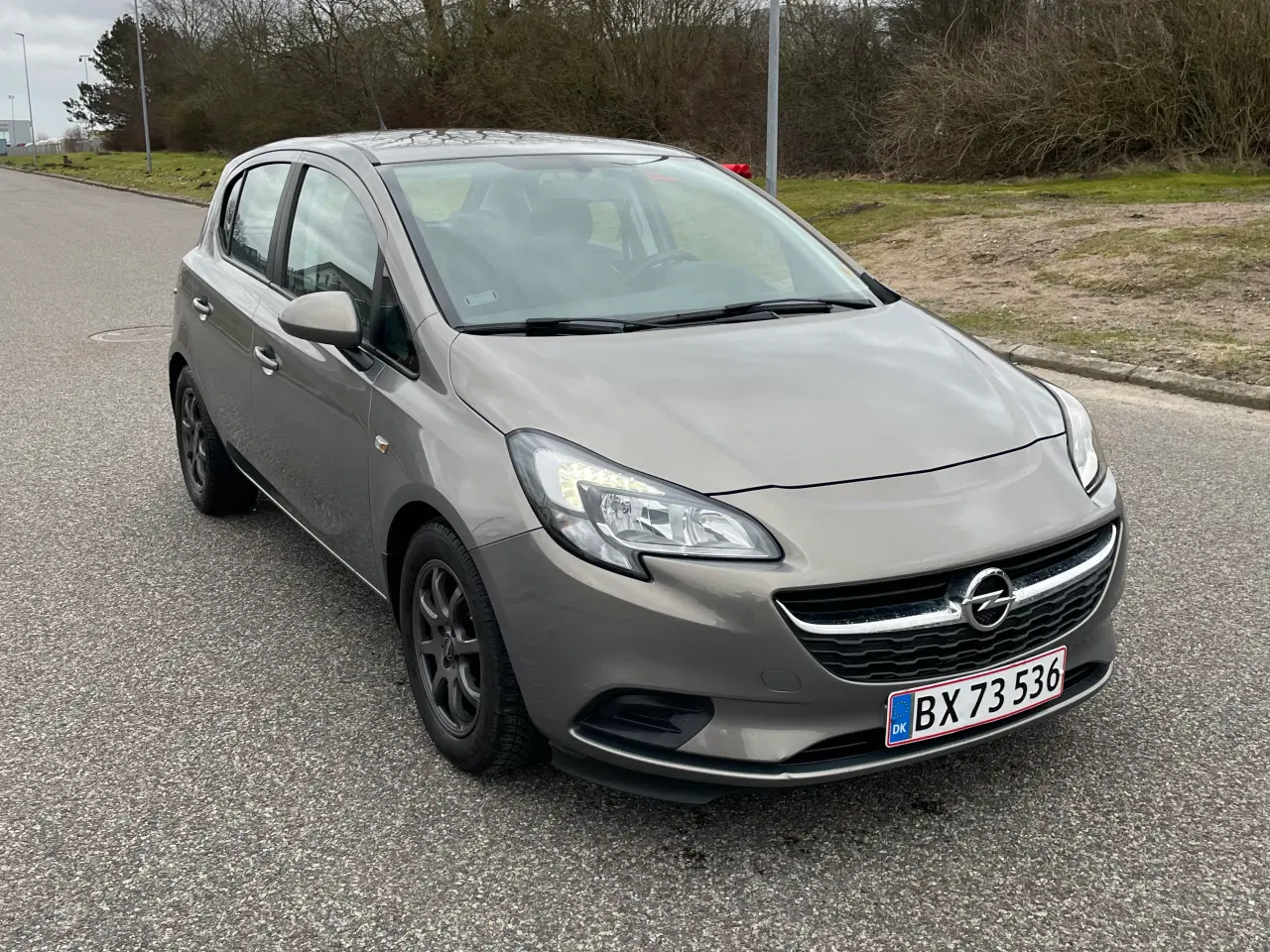 Billede 1 - Opel Corsa - lav km tal 