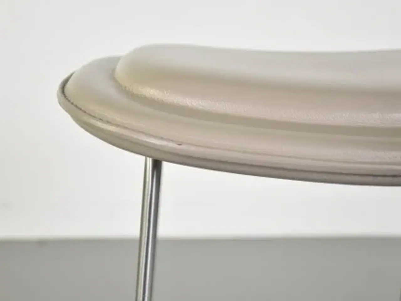 Billede 6 - Cappellini barstol med beige-malet læder på sædet, høj model