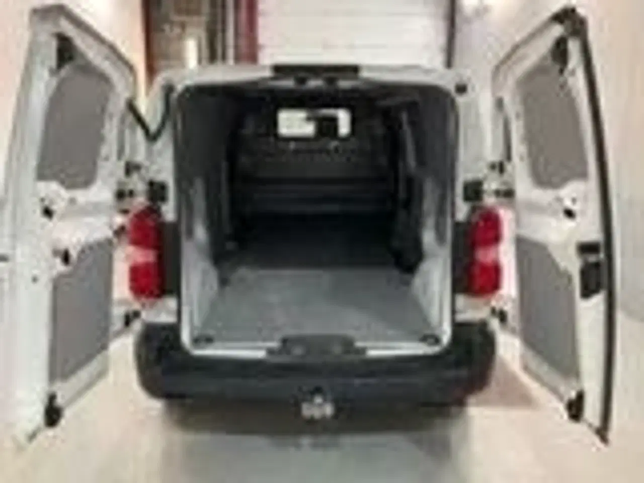 Billede 5 - Peugeot Expert 1,6 BlueHDi 115 L2 Plus Van