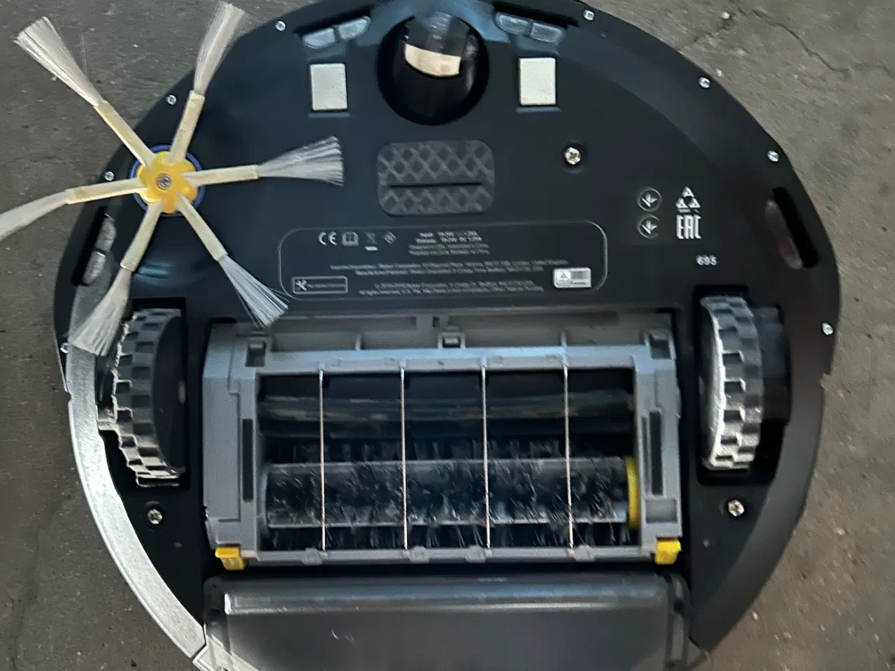 Billede 2 - iRobot Roomba robotstøvsuger model 695